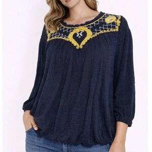 Free People Begonia Black Yellow Embroidered Flowers Boho Peasant Blouse SZ MD